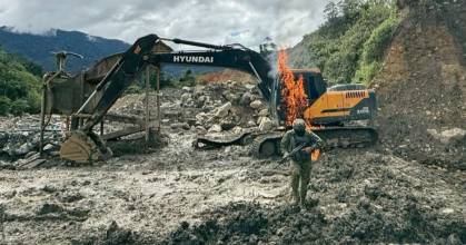 FF.AA. ejecutaron operativo contra la minería ilegal en Tarimiat