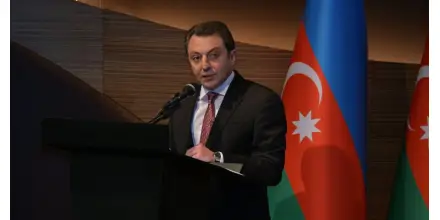 Azerbaiyán pone la mira en Ecuador para invertir en energía e infraestructura