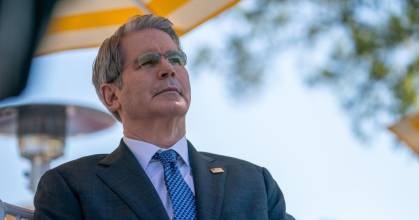 EE.UU. sancionó a las 2 principales petroleras rusas, Rosneft y Lukoil