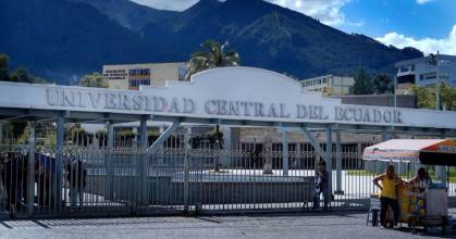 Las inscripciones en las universidades estatales comenzaron