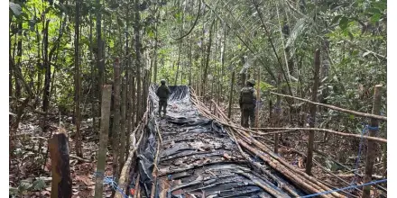 Perú: secuestran embarcación con petróleo en Loreto y exigen S/2 millones por su liberación