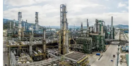 Refinería de Esmeraldas bajo presión tras nuevos incidentes