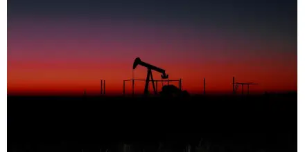 Producción de crudo en Perú cae 20% en medio de lenta actividad en yacimientos