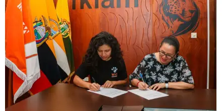 Ikiam firma acuerdo para fortalecer formación e investigación 