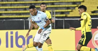 Sudamericana: Universidad Católica se distancia en la punta del Grupo B 