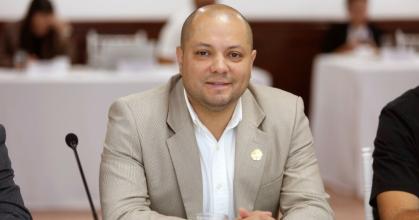 Juan Bernardo Sánchez renunció al Ministerio de Salud