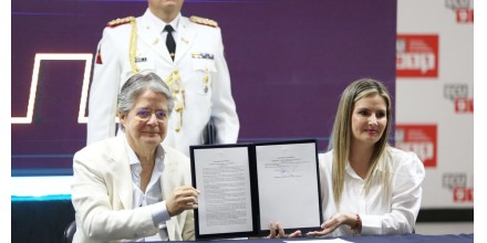 Guillermo Lasso indultó a 130 mujeres privadas de libertad