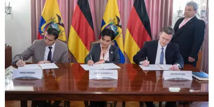 Ecuador y Alemania firman acuerdo para facilitar migración laboral calificada