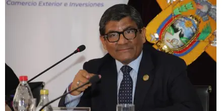Gobierno descarta devolver USD 201,5 millones recaudados por tasa a importaciones colombianas