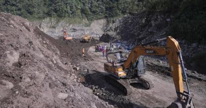 Gobierno habilitará paso controlado en San Carlos y avanza obras viales en Napo  