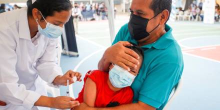Ecuador suma 131 nuevos contagios de covid-19 y acumula 533.588 casos