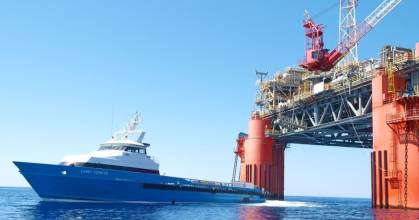 La AIE reduce su previsión de oferta de petróleo para el 2026 