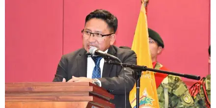 Ecuador busca incorporar 1.250 MW de energía renovable en los próximos dos años