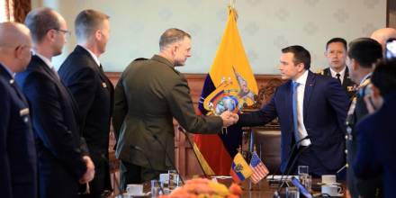 Noboa y el Comando Sur de Estados Unidos refuerzan alianza estratégica contra el narcoterrorismo