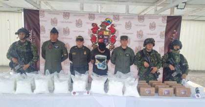 Colombia y Ecuador destruyeron 1,8 toneladas de cocaína