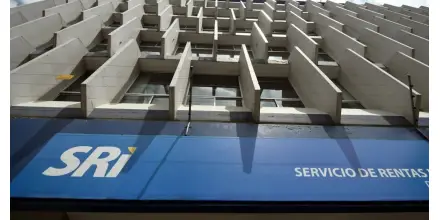 Nueva tabla del SRI eleva retenciones en servicios financieros y pagos a influencers