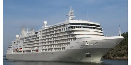 Crucero Silver Dawn inauguró la temporada 2026 en Manta