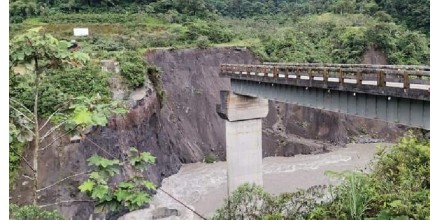 La erosión del río Coca continúa con su paso de destrucción 