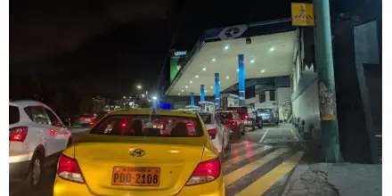 Gobierno limita la venta de combustibles por problemas de abastecimiento