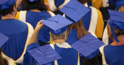 Universidad Internacional de Valencia ofrece becas