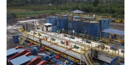 Militares recobran el control del campo Sacha