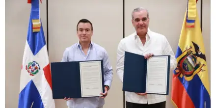 Ecuador y República Dominicana avanzan hacia acuerdo comercial 
