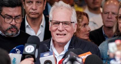 Colombia: La división aflora en el uribismo a 6 meses de elecciones presidenciales