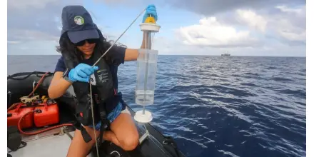 Científica ecuatoriana recibe reconocimiento internacional por conservación en Galápagos