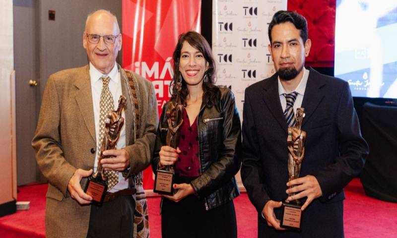 La ceremonia se realizó en el Teatro Shakespeare de Cumbayá / Foto: cortesía