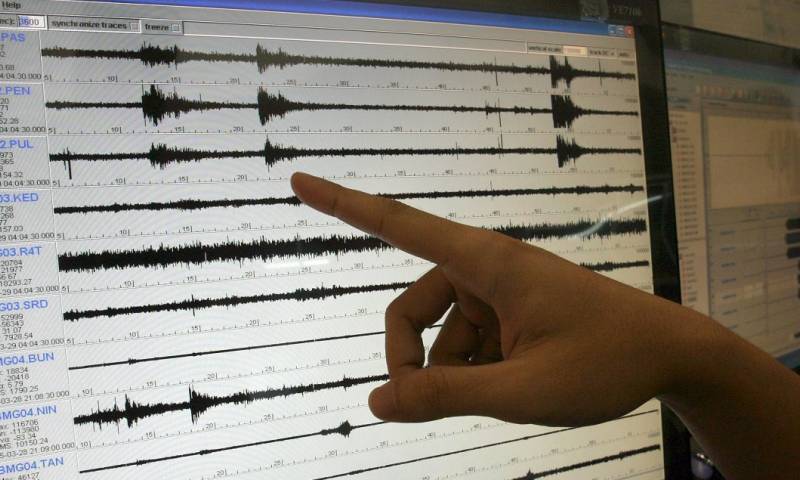 El temblor se registró a las 22:24 hora local y su epicentro se localizó en el océano Pacífico, a 18 kilómetros al suroeste de Bahía de Caráquez, provincia de Manabí / Foto: EFE