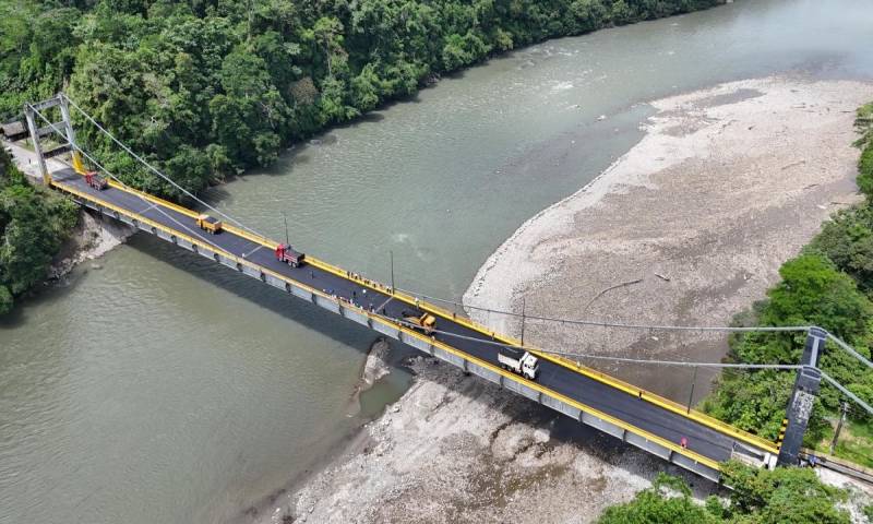 De acuerdo con datos del Gobierno, más de 100.000 habitantes de Napo y Pastaza se benefician de manera directa de esta infraestructura / Foto: cortesía MIT