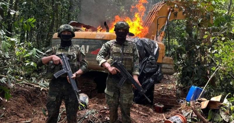 El operativo se desarrolló en el sector del río Punino / Foto: cortesía Ejército 