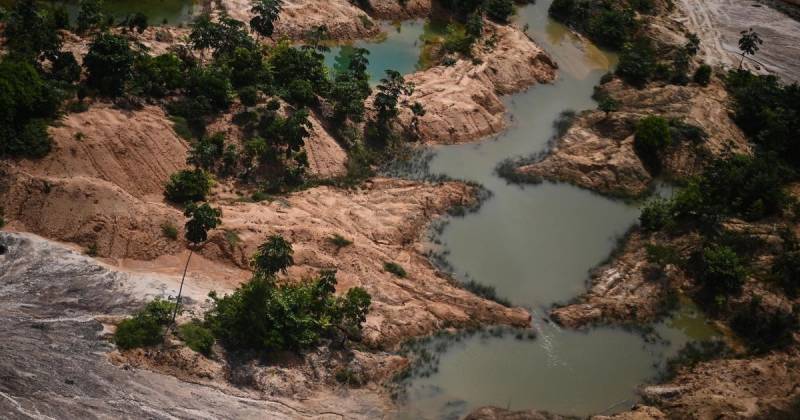 El uso de mercurio afecta a poblaciones indígenas y genera problemas sanitarios graves / Foto: EFE