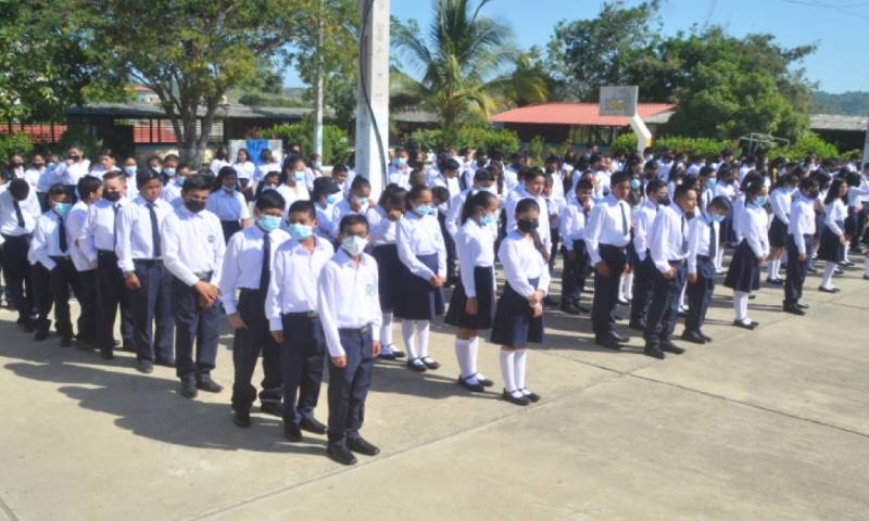 El período académico en la Costa y Galápagos comenzará el 24 de abril / Foto: Cortesía ministerio de Educación