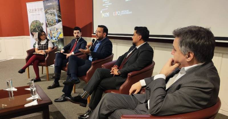 El seminario fue organizado por la Cámara de Minería del Ecuador y la Universidad San Francisco de Quito / Foto: cortesía Cámara de Minería del Ecuador