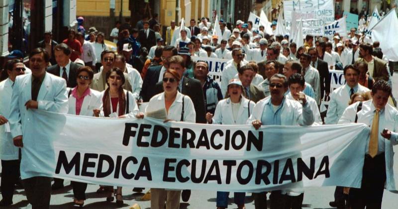 Entre las demandas presentadas destacan la puesta en marcha de un historial clínico universal / Foto: EFE