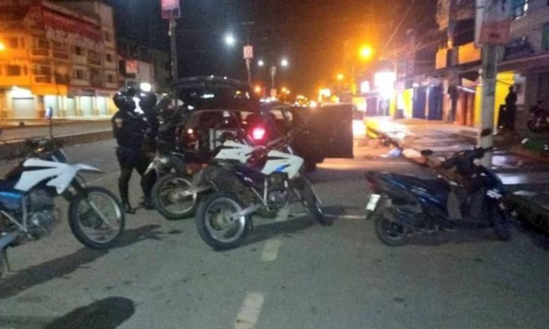 Sujetos no identificados habrían disparado a personas que se encontraban en el interior de una peluquería / Foto: cortesía