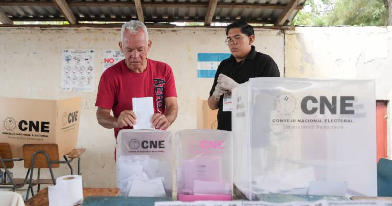 El Consejo Nacional Electoral de Honduras inició este jueves el escrutinio especial de al menos 2.792 actas con inconsistencias / Foto: cortesía El País