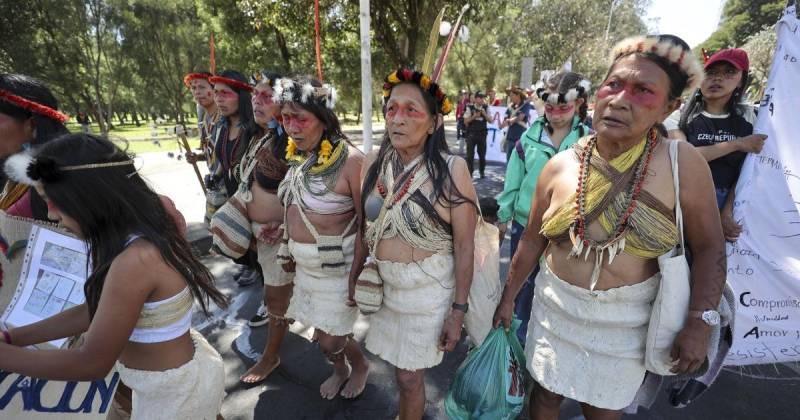 Delegados de las nacionalidades indígenas A'i Cofán, Waorani y Siekopai, presentaron al Ministerio el resultado de procesos participativos y diferenciados de educación propia / Foto: EFE