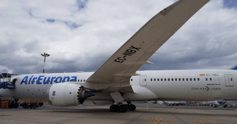 Con los Boeing 787 Dreamliner, la compañía española llegó directo de Guayaquil y Quito / Foto: cortesía Aeropuerto Mariscal Sucre