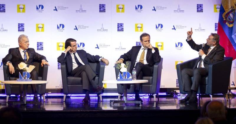 Varios expresidentes defendieron la legitimidad de los ataques de Estados Unidos / Foto: EFE 