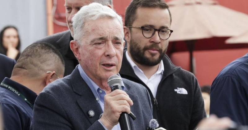 Uribe se convirtió a comienzos de agosto en el primer expresidente colombiano condenado penalmente / Foto: EFE