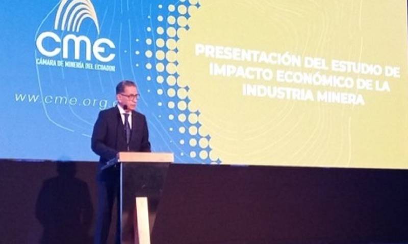 12 proyectos mineros pueden atraer al país $ 4.691 millones de inversión extranjera directa / Foto: El Oriente