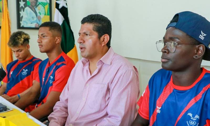 Deportistas de Orellana recibieron reconocimiento / Foto: cortesía Federación Deportiva Provincia de Orellana