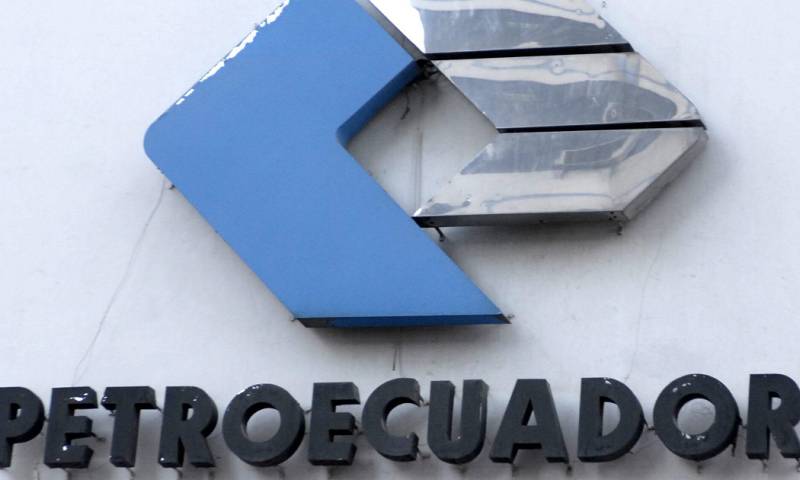 Este proceso se logra con la instalación de plantas especiales que utilizan el gas que se extrae junto con el crudo / Foto: EFE