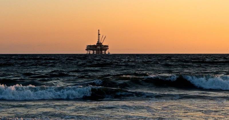 En consorcio, Petrobras (60 %) y Equinor (40 %) obtuvieron los derechos de explotación del bloque Jaspe / Foto: Pixabay