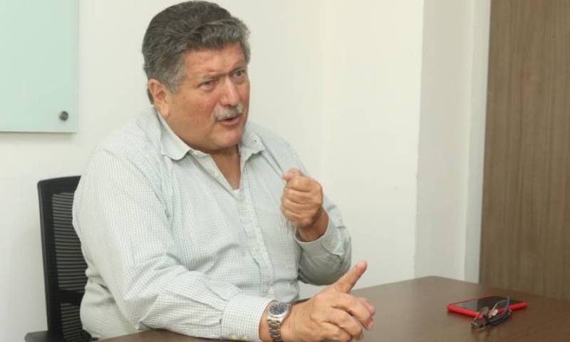 Entrevista al bananero Juan José Pons. Foto: Expreso