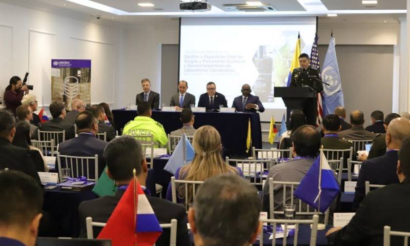 El director de la INL de Estados Unidos destacó que esta primera reunión permitirá el intercambio de experiencias y buenas prácticas en contra del crimen organizado / Foto: cortesía Ministerio del Interior