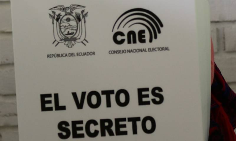 Ocho empresas y personas naturales registradas para exit poll / Foto: EFE
