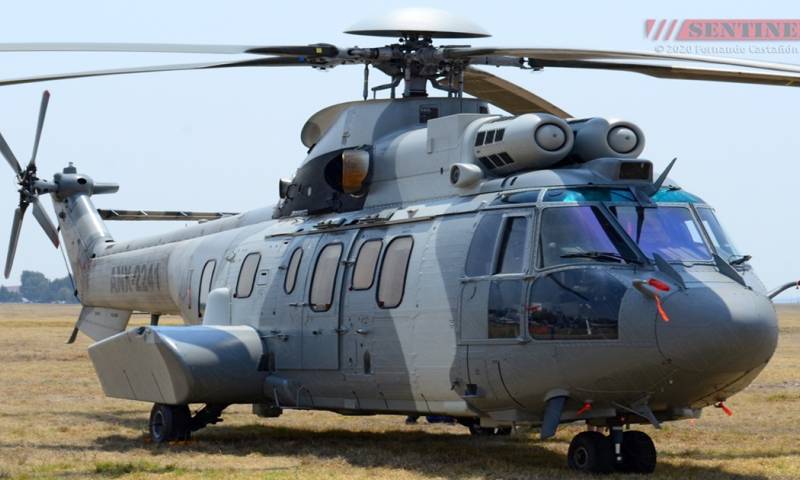 Dos helicópteros debían arribar en marzo y los tres restantes en octubre de este año / Foto: cortesía